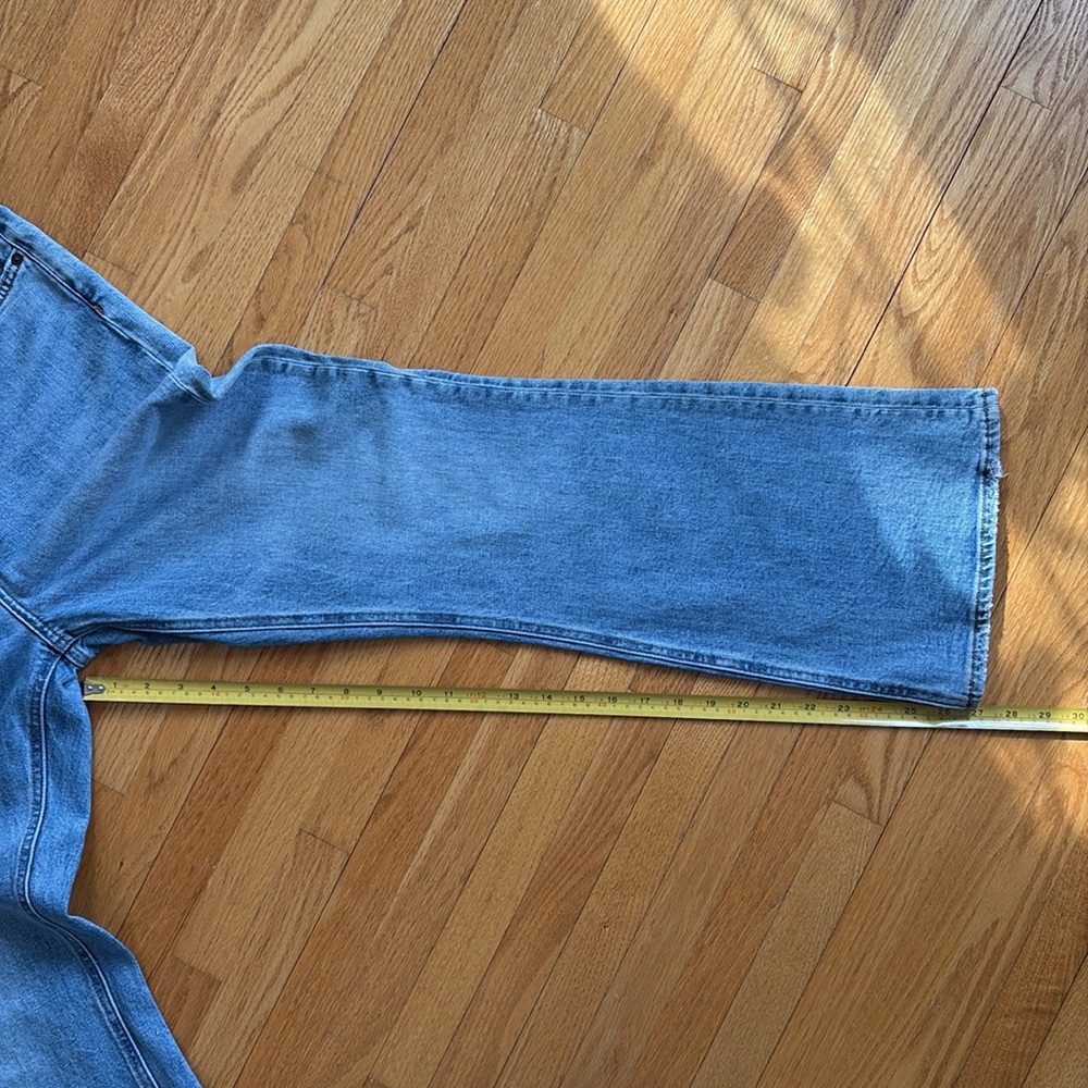 Aritzia Denim Forum Twiggy High Rise Flare - Picture 12 of 13